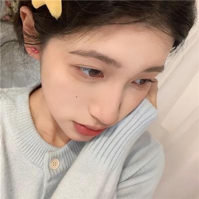 美女与猎犬 海报