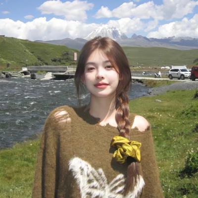 死宅之地 海报